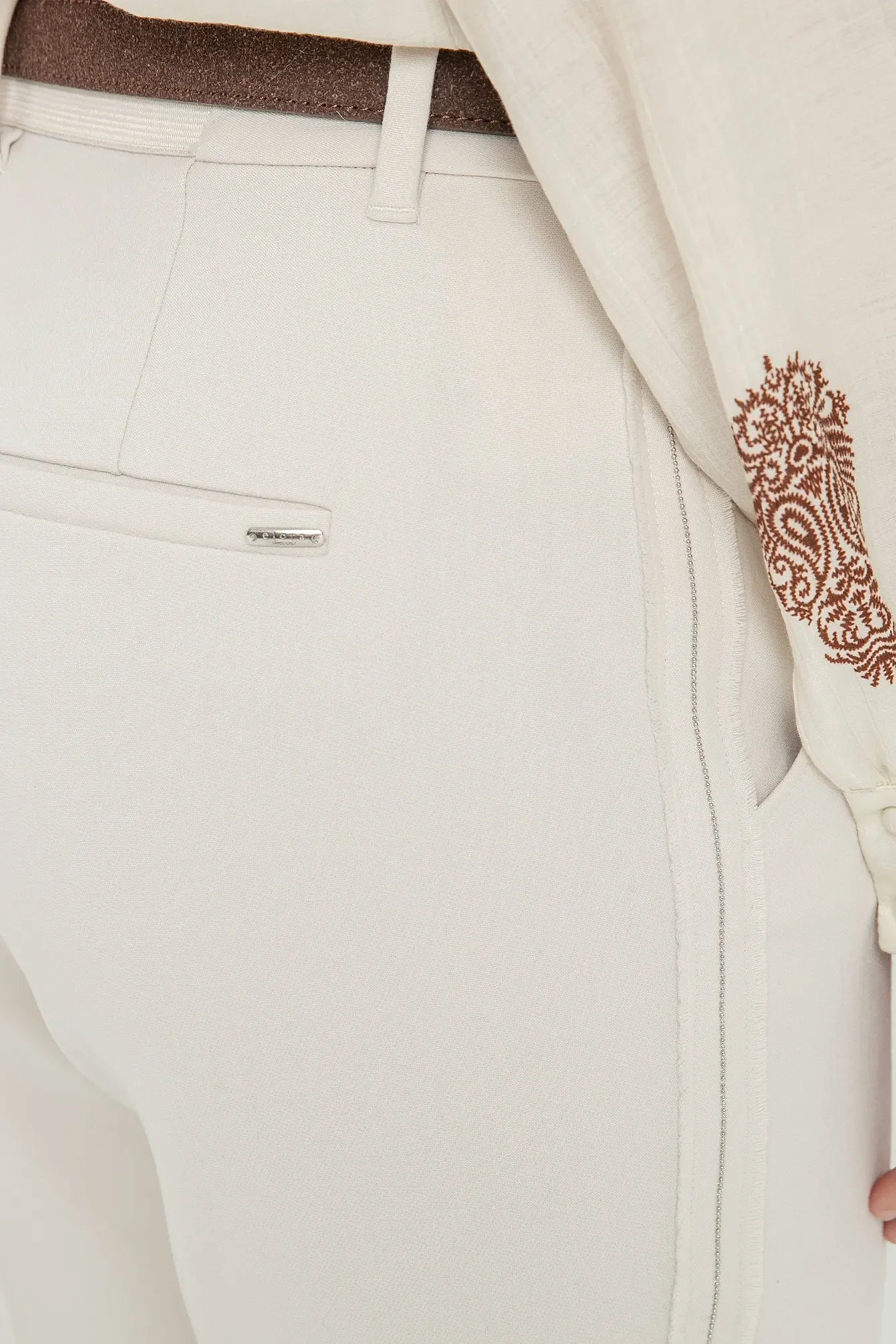 Pantalon cigarette crème