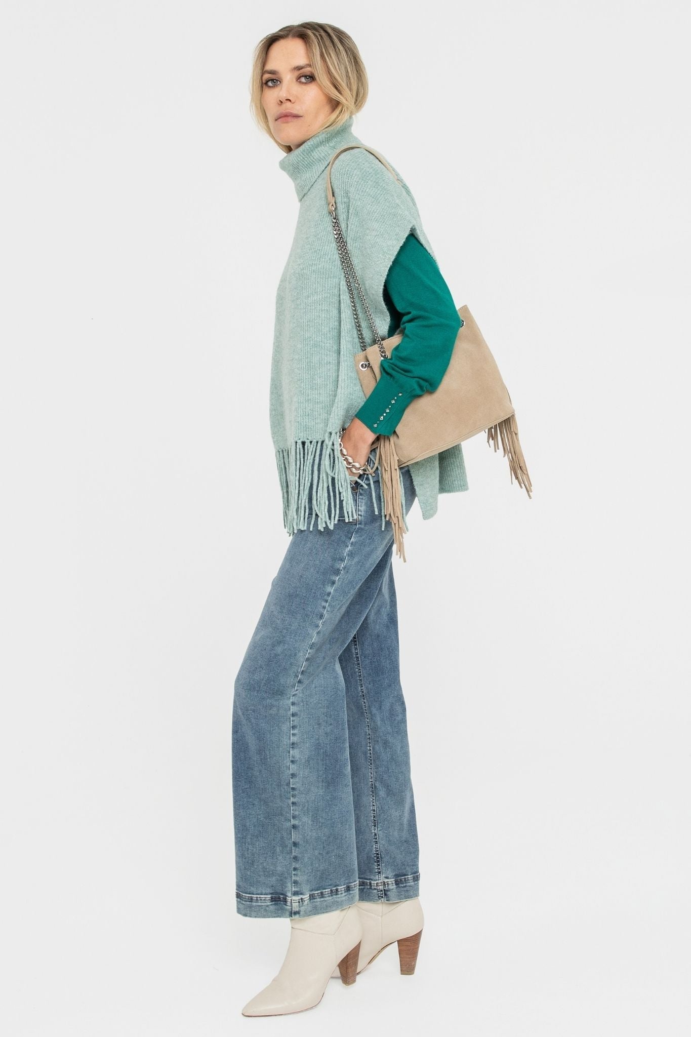 Poncho col roulé frangé vert d'eau